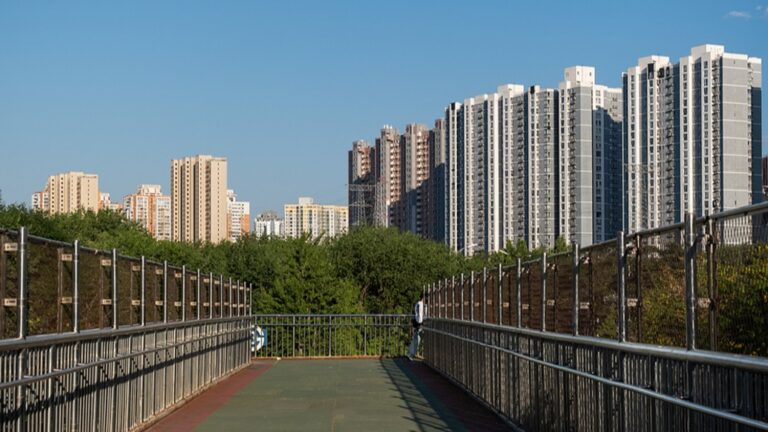 北京楼市冷热不均：有项目卖87亿，有项目去化仅3成