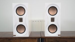 Monitor Audio Studio 89 评论
