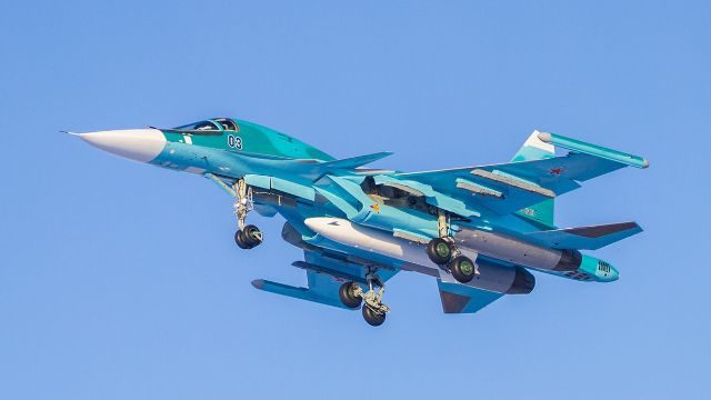 俄罗斯的 Su-34 机队在乌克兰无人机威胁激增的情况下增长