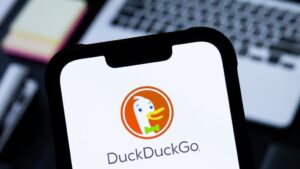 厌倦了 AI Slop？DuckDuckGo 现在允许您阻止 AI 生成的图像