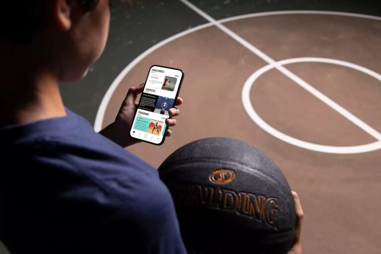 NBA引入AI篮球，内置传感器追踪投篮与犯规