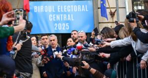 “真正可怕的领域”：人工智能在破坏民主方面的作用越来越大