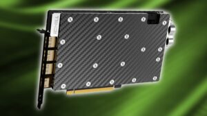 这款新的单插槽 Rtx 5090 体积小，但需要定制冷却