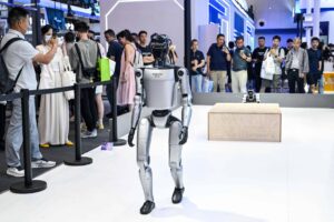中国的AI战略依赖于狂热和亦敌亦友