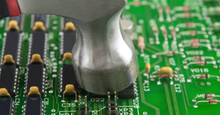 Nvidia 警告其 GPU（甚至是 Blackwells）需要保护免受 Rowhammer 攻击