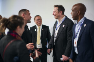AI 技术精英的奇特科幻信仰
