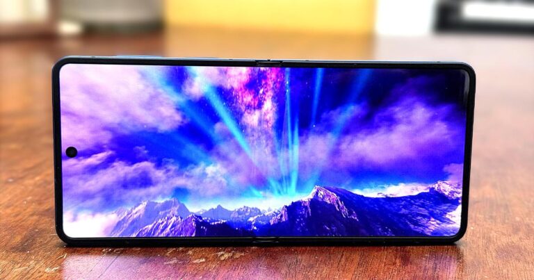 突然，出现了购买 Galaxy Z Flip 7 的理由