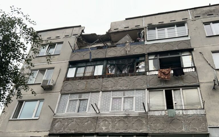 乌克兰城市 Pavlohrad 遭受俄罗斯袭击的“地狱般的夜晚和早晨”