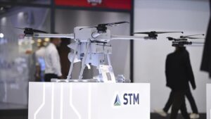 土耳其国防公司 STM 的战术无人机将以蜂群概念成为战场游戏规则改变者