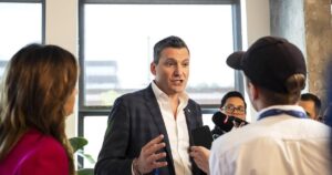 渥太华权衡人工智能和版权计划，OpenAI 与安大略省法院管辖权抗争