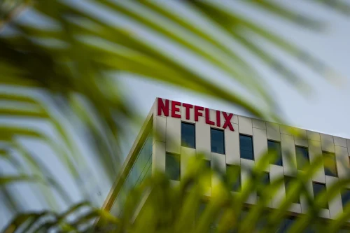 Netflix 透露它在阿根廷科幻剧集中使用了 AI