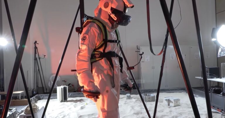 观看 NASA 如何使用 VR 为即将到来的月球任务做准备