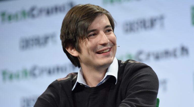Robinhood 首席执行官在公司警告和欧盟审查后为 OpenAI 代币发行辩护
