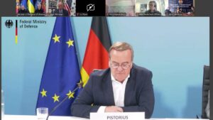 第一架德国资助的乌克兰远程无人机在几天内抵达 – Pistorius