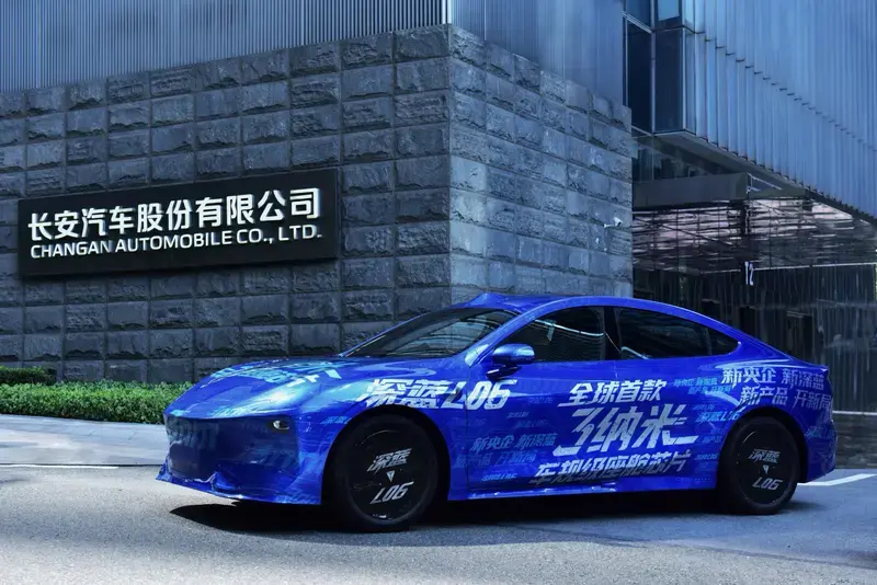 深蓝汽车5年推30款新车，明年发布防撞起火电池