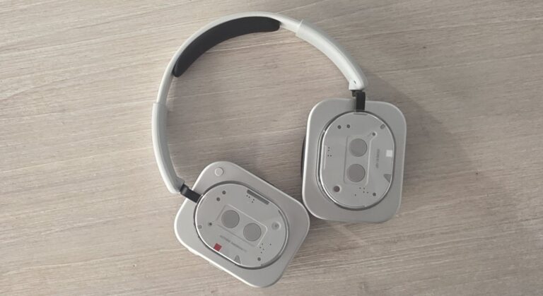 我喜欢 Nothing Phone 3，但我喜欢该公司的 Headphones 1——它们是我 2025 年的顶级技术（到目前为止）