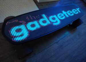 Uditer Pixel Mini 电动滑板评测 – 迷你尺寸但最大乐趣