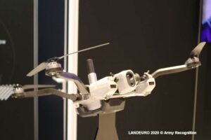 Landeuro 2025：美国红猫公司展示黑寡妇无人机以加强电子战区的短程侦察
