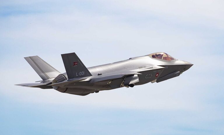 丹麦将再订购至少10架美国制造的F-35A隐形战斗机，以加强北约的反应能力