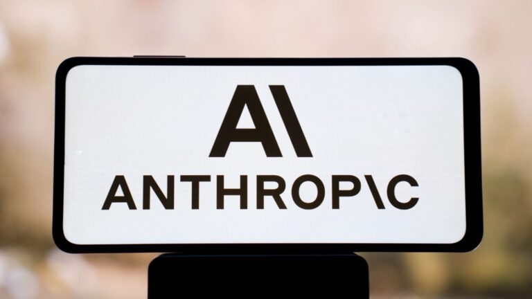 Amazon 考虑对 Anthropic 进行额外投资