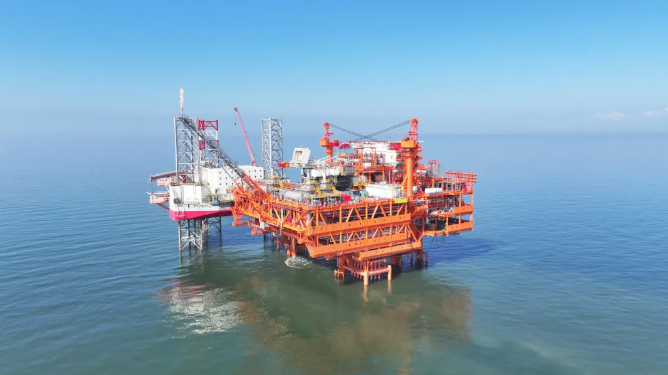 中国海油：渤海最大浅层岩性油田投产