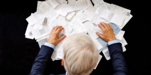 首席技术官表示，公司没有编写人工智能可以轻松阅读的内部文档，从而错过了机会