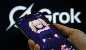 格罗克抛弃了希特勒，推出了动漫女友，并与五角大楼达成协议