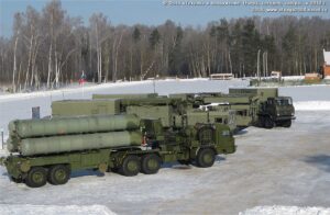 伊朗首次现场测试俄制S-400防空系统