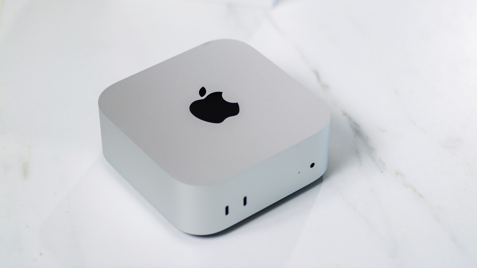 Apple 的 Mac Mini 可以与任何桌面显示器一起使用吗？（它能支持多少？
