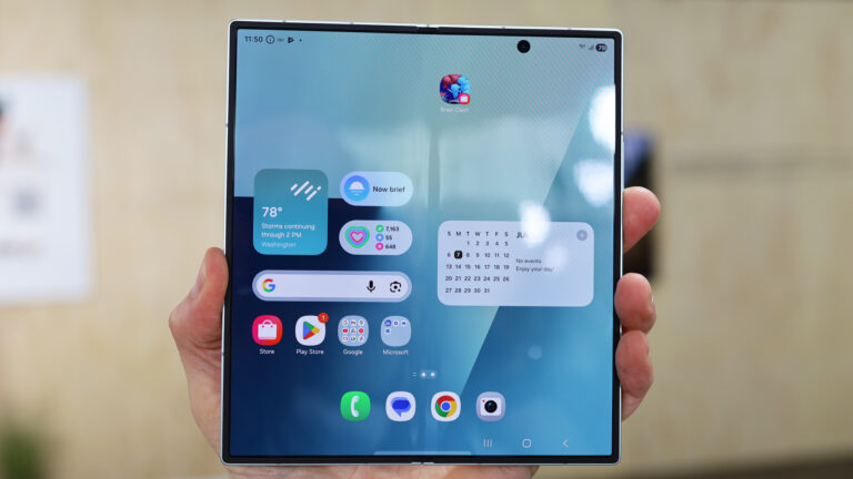 三星可能正计划对其 Galaxy 手机进行 MagSafe 式升级——甚至可能放弃有线充电