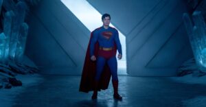 詹姆斯·古恩 （James Gunn） 的超人正是 DC 电影所缺少的