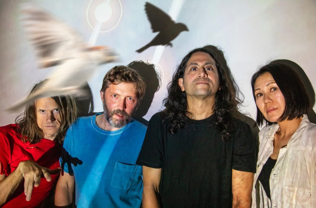 Deerhoof 在 Daniel Ek AI Battletech 投资后将他们的音乐从 Spotify 上撤下“我们不希望我们的音乐杀死人”