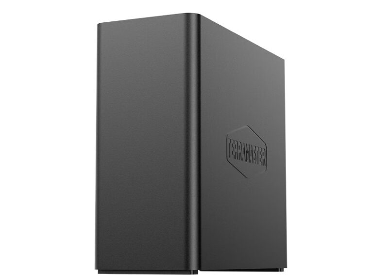 铁威马 F4 SSD NAS 上市，四盘位全闪存售 1599 元