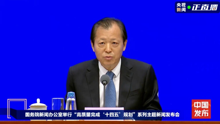 我国高铁里程占全球七成以上 高速铁路网领跑世界