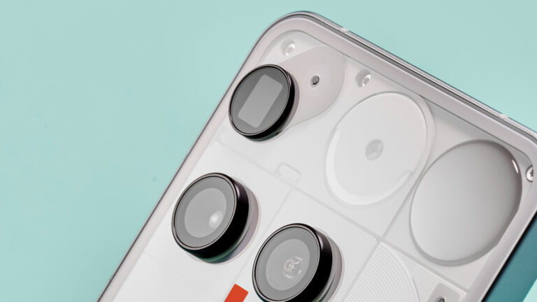 今年的手机发布似乎还远未完成