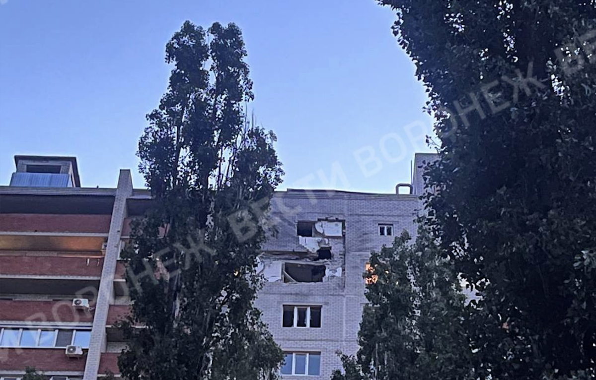 122 架乌克兰无人机瞄准俄罗斯 11 个地区，机场中断