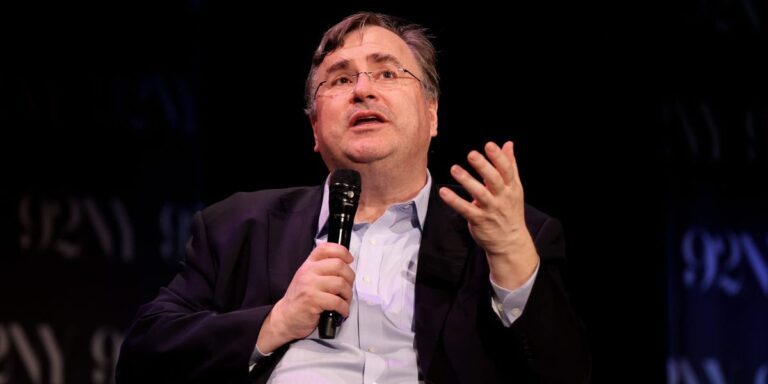 里德·霍夫曼 （Reid Hoffman） 表示，“疯狂”的薪酬待遇对顶尖的 AI 人才有意义
