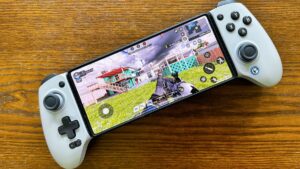 GameSir G8 Plus 是一款坚固的移动控制器，但有一个很大的警告