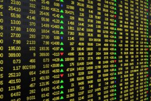 为什么 Datavault AI 的股价上涨了 7%;以下是盘前走势的 20 只股票