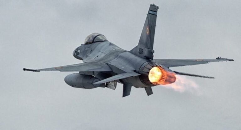 防务快报每周回顾：俄罗斯向印度提供 Su-57 飞机，罗马尼亚抱怨 F-16 喷气式飞机，波兰存在反无人机差距