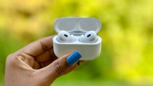 自从 AirPods Pro 2 首次推出以来，我就一直在使用它们。这是我对 2025 年的购买建议