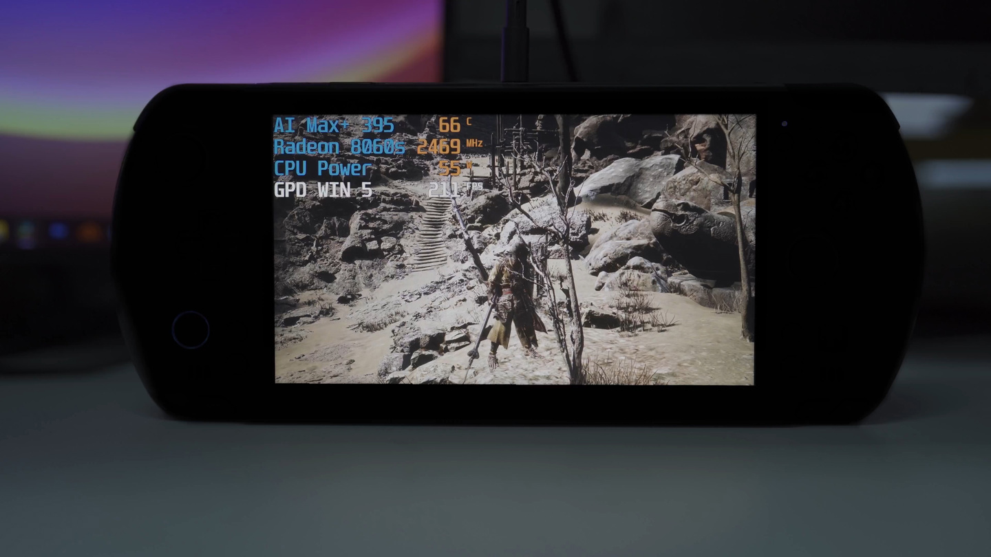GPD WIN 5掌机曝光：无内置电池 双风扇散热