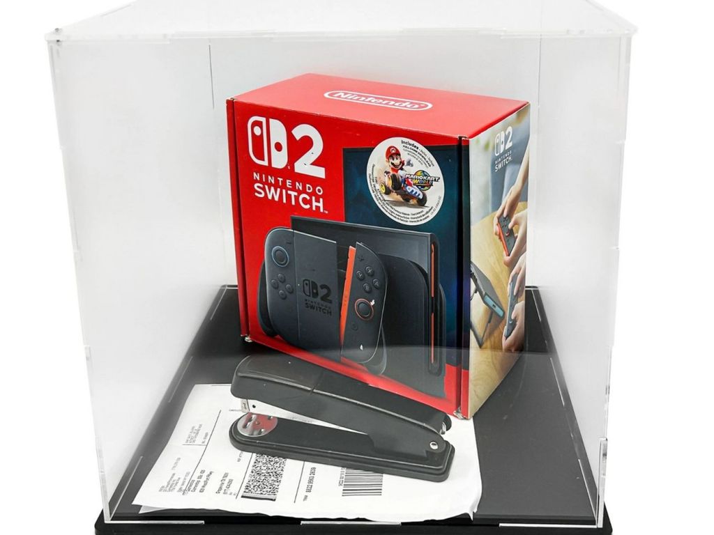 “订书门”Switch 2 拍出25万美元 天价售出全捐公益