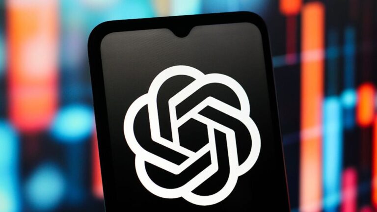 有多少人使用 ChatGPT？提示：OpenAI 每天看到超过 10 亿个提示。