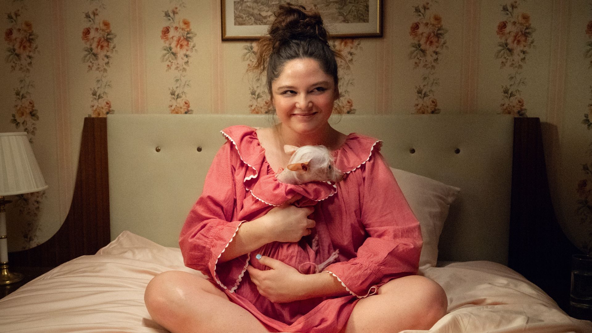 太多评论：莉娜·邓纳姆 （Lena Dunham） 的新 Netflix 节目与《女孩》完全不同