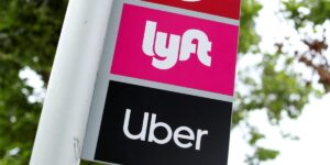 拼车司机使用应用程序来帮助他们判断乘车是否值得。Uber 和 Lyft 正试图杀死他们中的一些人。