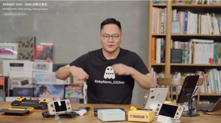 AYANEO发布多款新品：双屏翻盖安卓掌机Pocket DS等