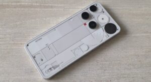 Nothing Phone 3 可能是 2025 年最具特色的智能手机——但它足以吸引苹果和三星的粉丝吗？