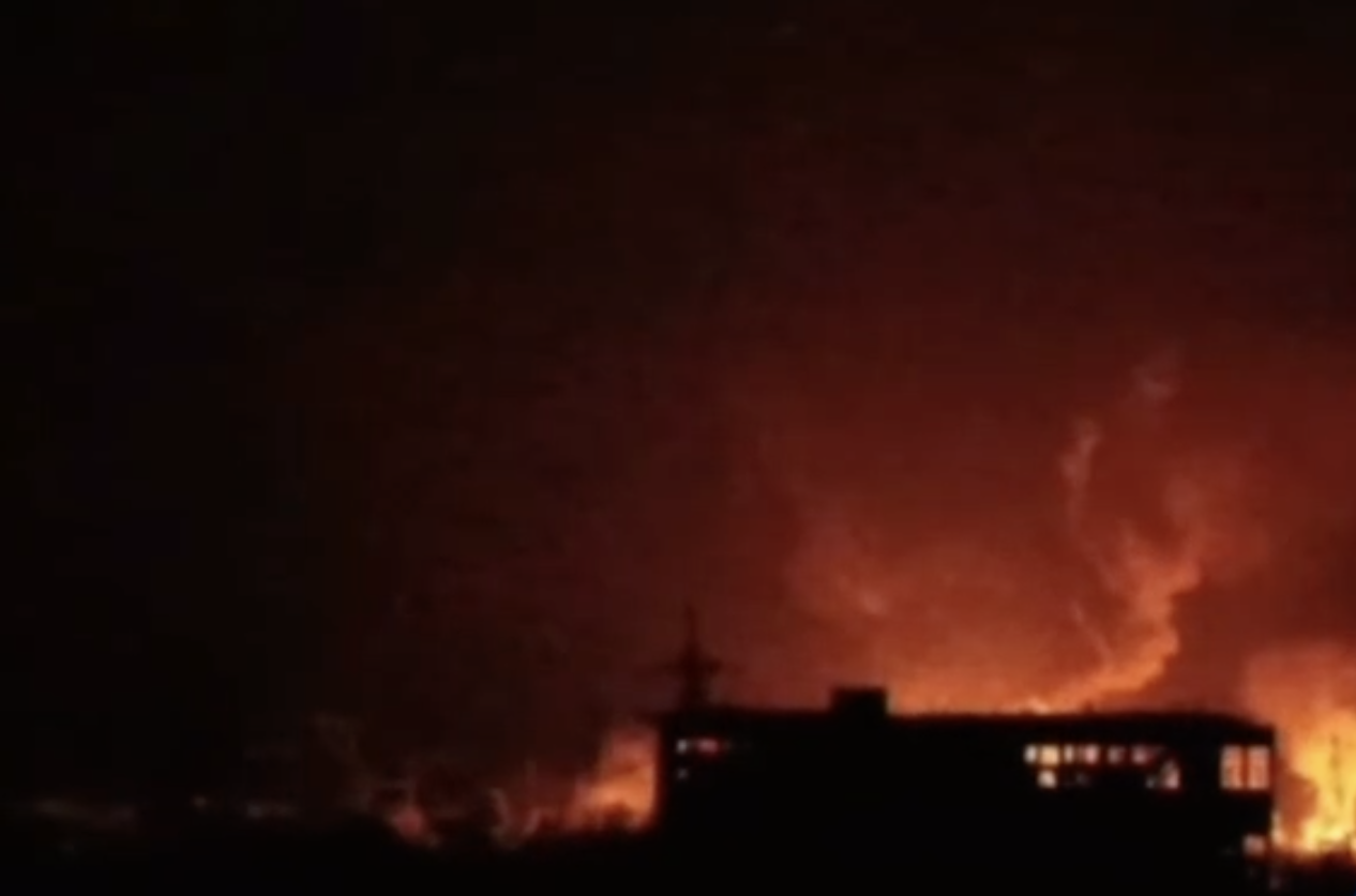 据报道，在乌克兰无人机袭击中，被占领的顿涅茨克发生停电和爆炸
