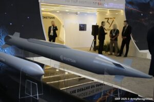土耳其用300ER弹道导弹扩展空袭范围至500公里